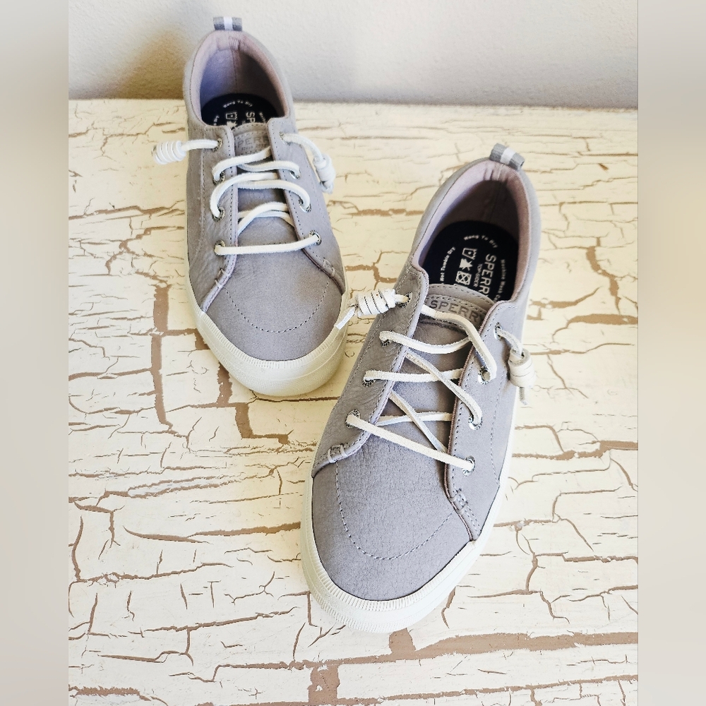 Sperry 7 Crest Vibe Sneaker Excellent Nearly-New Condition
